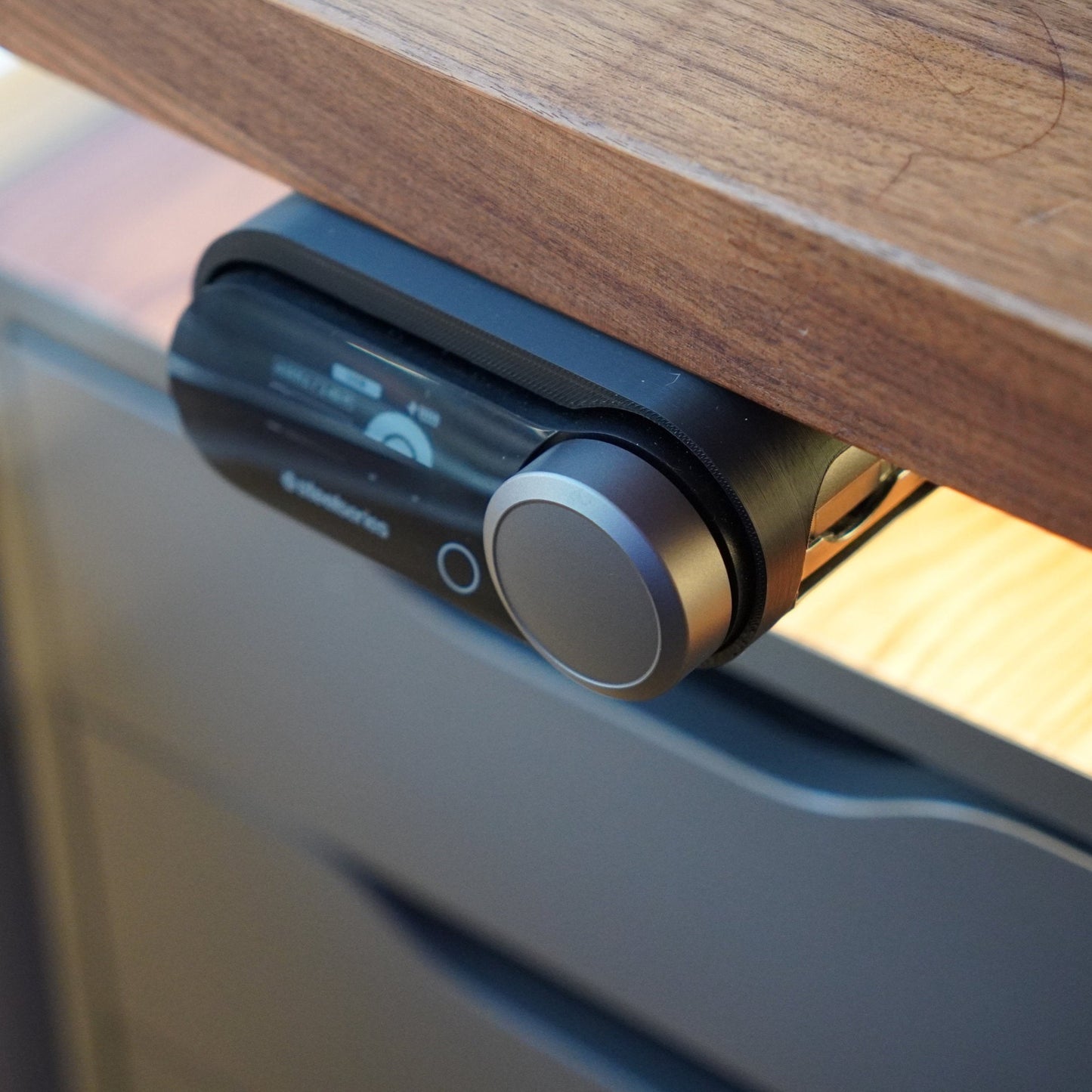 Arctis Pro Wireless Nova Mount